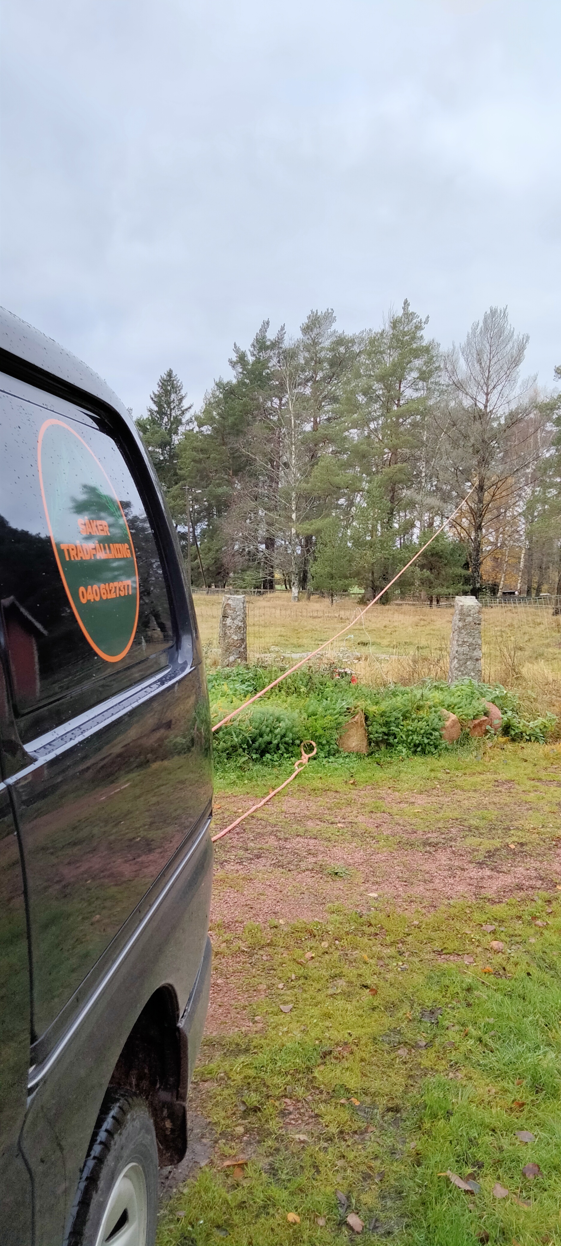 Säker Trädfällning Åland bil och utrustning